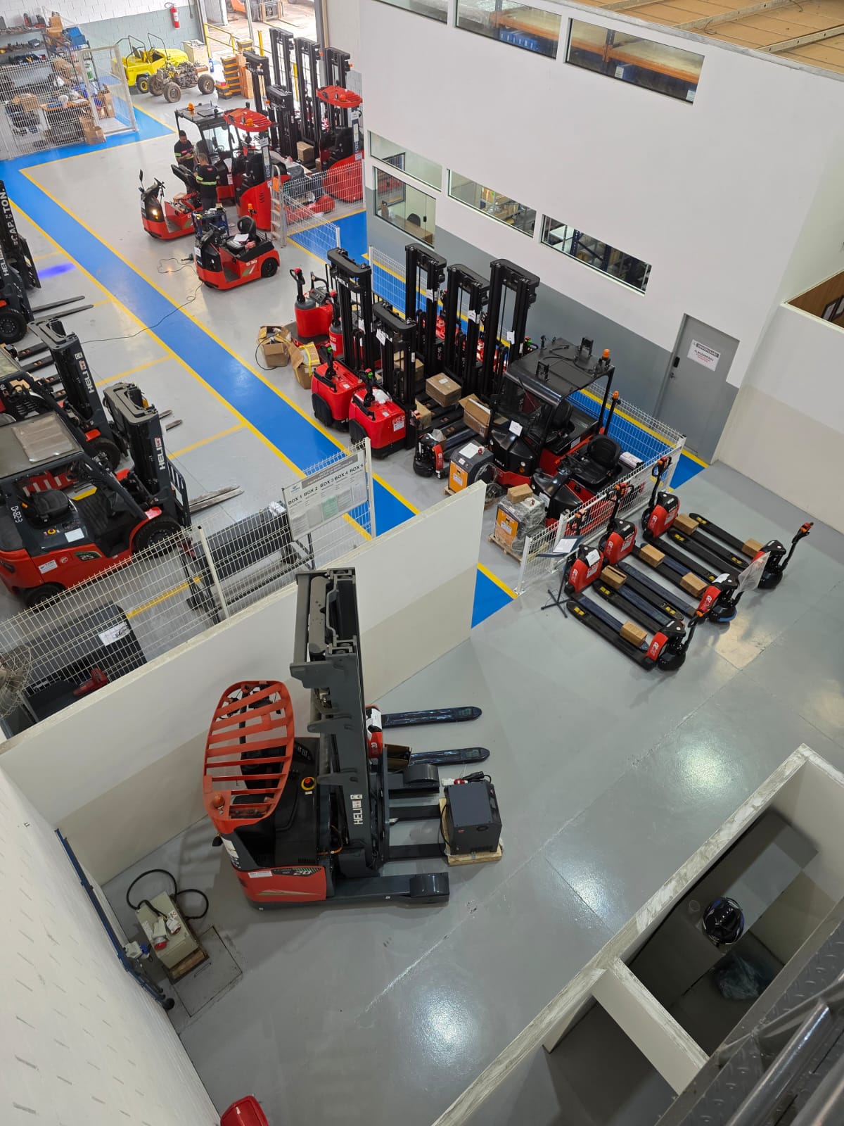 Equipamentos e soluções para movimentação de cargas